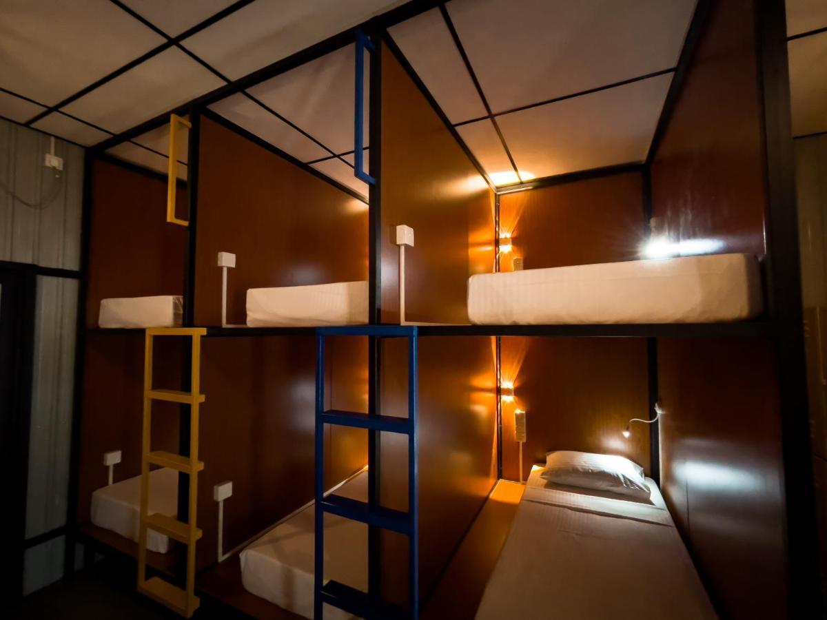 Lost & Found Hostel Weligama Ngoại thất bức ảnh